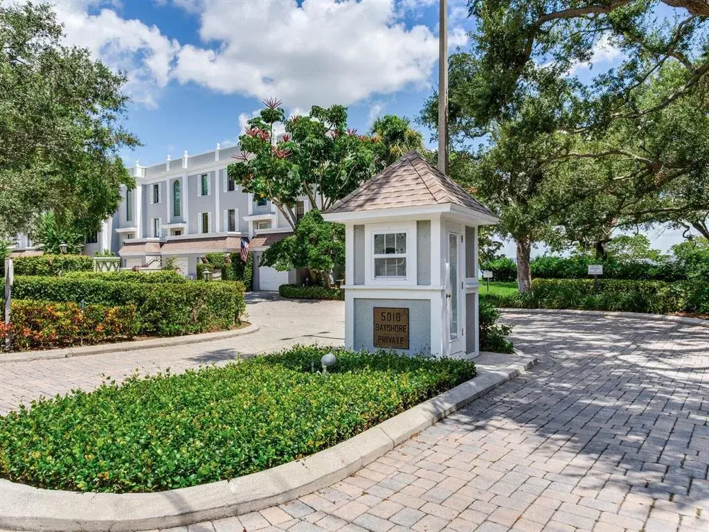 Property for sale at 5010 BAYSHORE BOULEVARD UNIT 7, TAMPA, FL, 33611