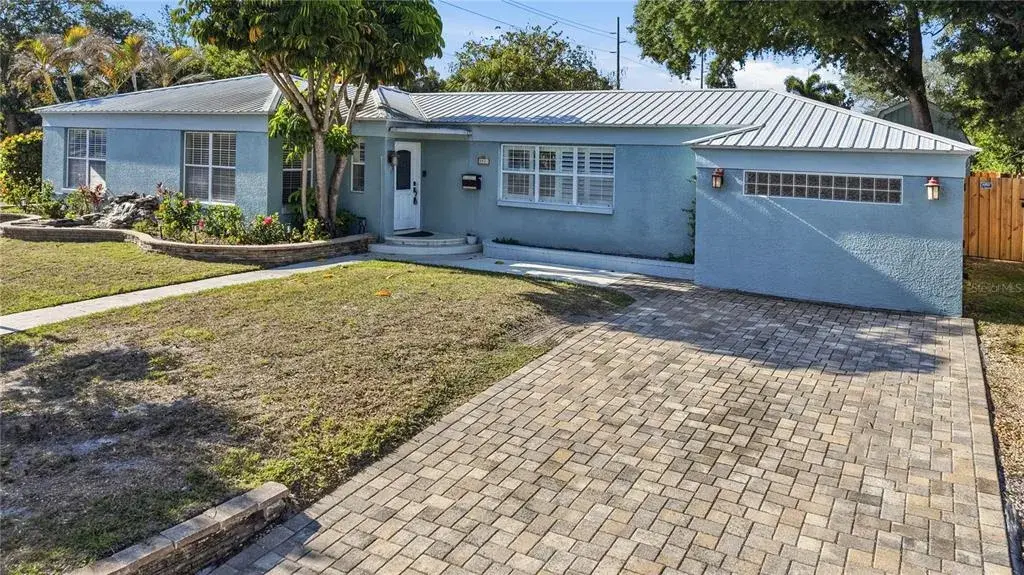 Property for sale at 3921 W BAY TO BAY BOULEVARD, TAMPA, FL, 33629