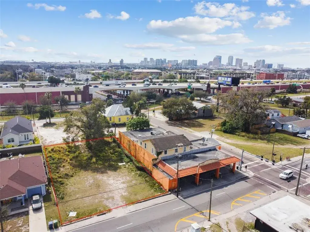 Property for sale at 2213 E COLUMBUS DRIVE, TAMPA, FL, 33605