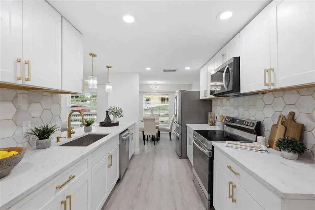Property for sale at 1915 E MULBERRY DRIVE, TAMPA, FL, 33604