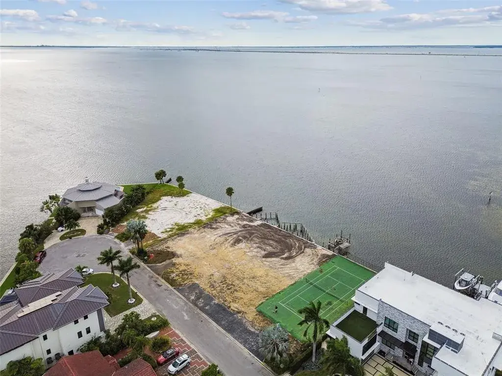 Property for sale at 5031 W SAN MIGUEL STREET, TAMPA, FL, 33629