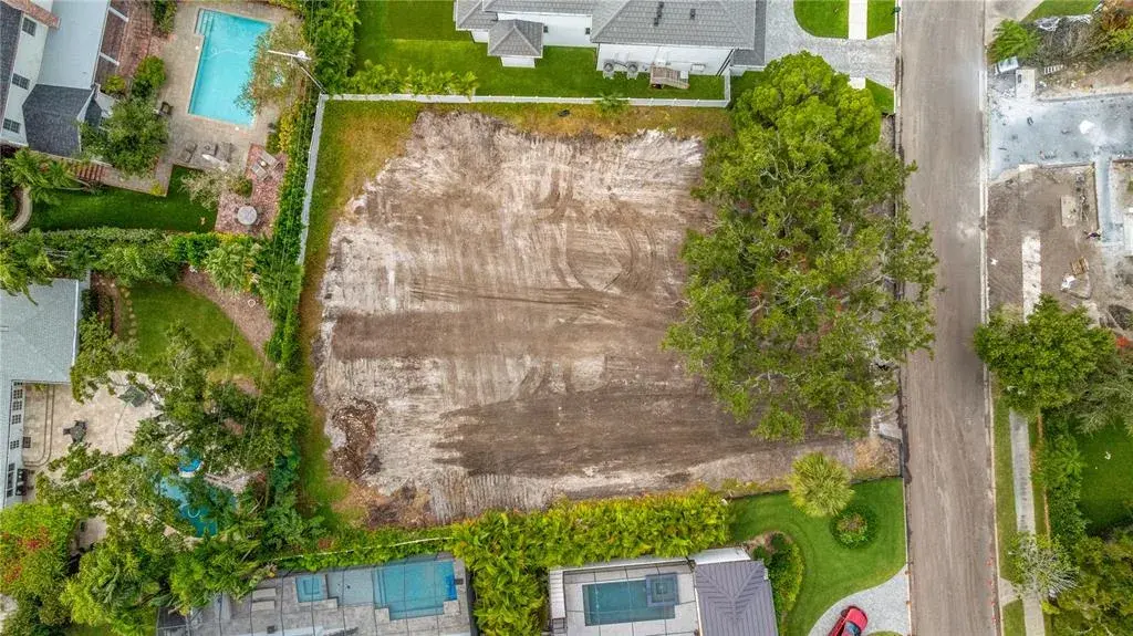 Property for sale at 5002 W POE AVENUE, TAMPA, FL, 33629