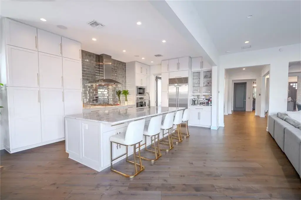 Property for sale at 2711 W TRILBY AVENUE, TAMPA, FL, 33611