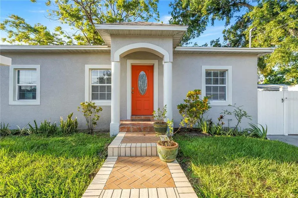 Property for sale at 2906 W MAIN STREET, TAMPA, FL, 33607