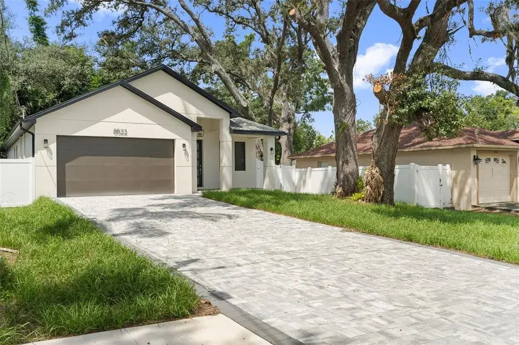 Property for sale at 8522 N ASHLEY STREET, TAMPA, FL, 33604