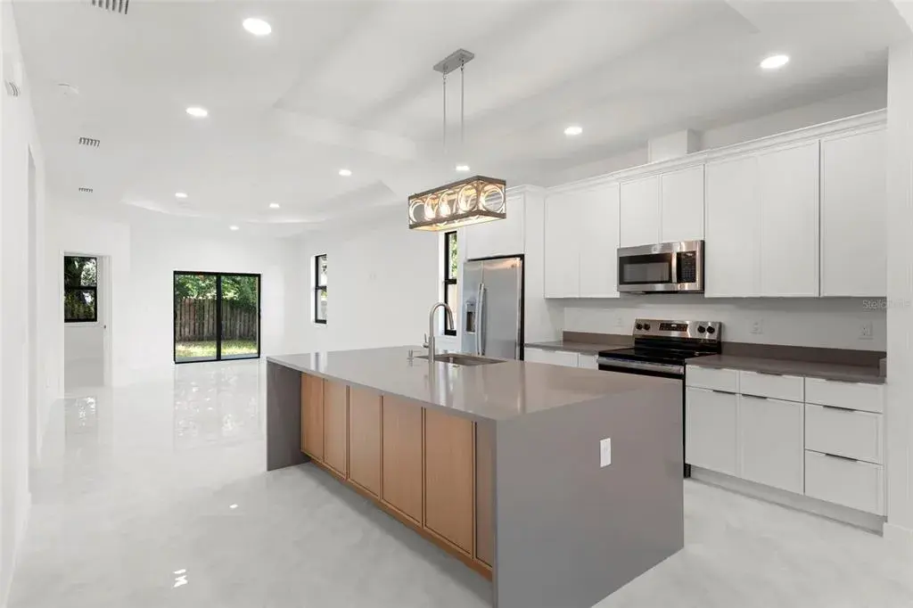 Property for sale at 8522 N ASHLEY STREET, TAMPA, FL, 33604