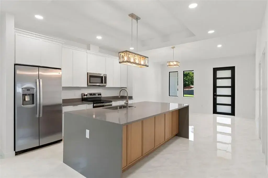 Property for sale at 8522 N ASHLEY STREET, TAMPA, FL, 33604