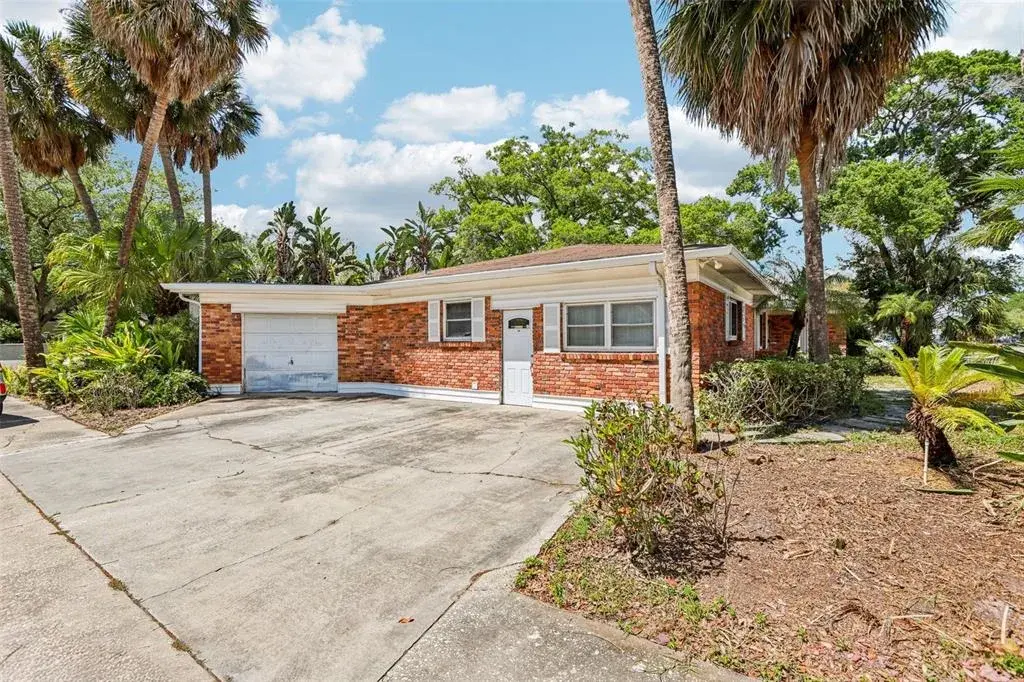Property for sale at 215 S WEST SHORE BOULEVARD, TAMPA, FL, 33609