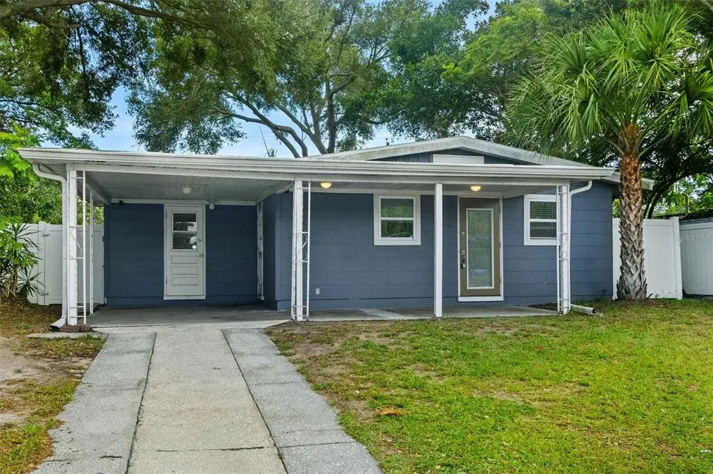 Property for sale at 4402 W TRILBY AVENUE, TAMPA, FL, 33616
