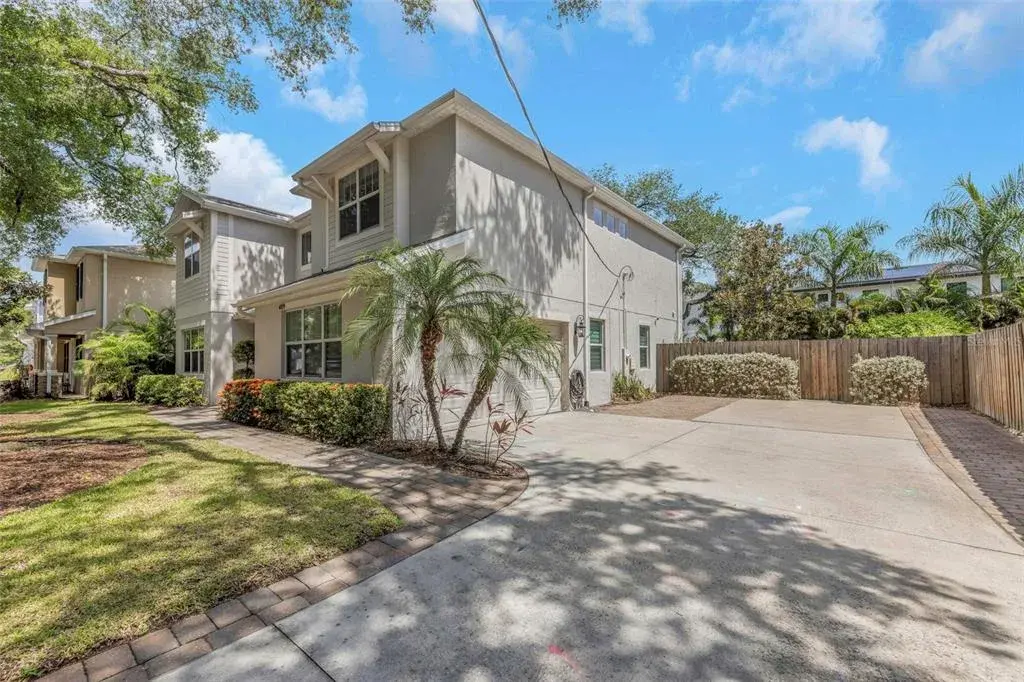 Property for sale at 4109 W VASCONIA STREET, TAMPA, FL, 33629