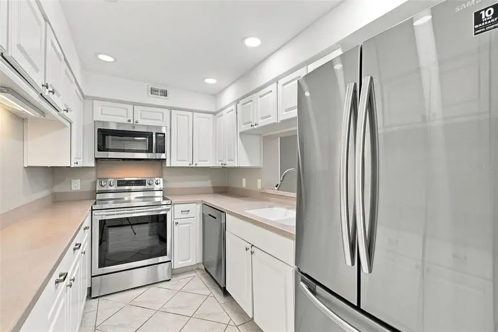 Property for sale at 4141 BAYSHORE BOULEVARD UNIT 1106, TAMPA, FL, 33611