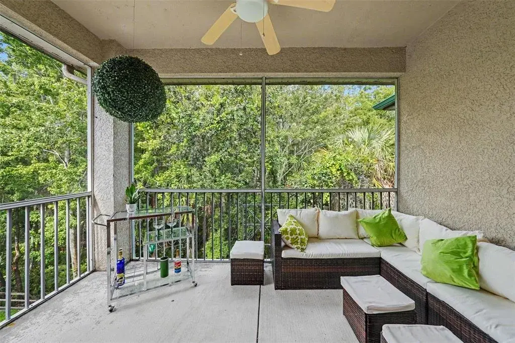 Property for sale at 17108 CARRINGTON PARK DR UNIT 722, TAMPA, FL, 33647