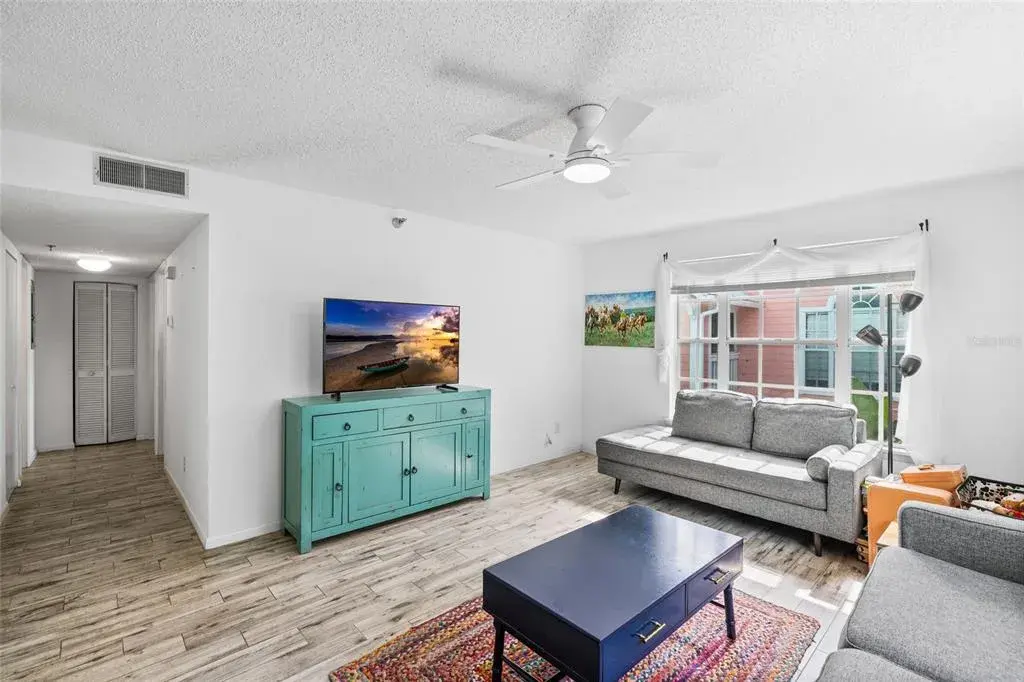 Property for sale at 3002 W CLEVELAND STREET UNIT B6, TAMPA, FL, 33609