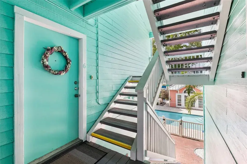 Property for sale at 3002 W CLEVELAND STREET UNIT B6, TAMPA, FL, 33609