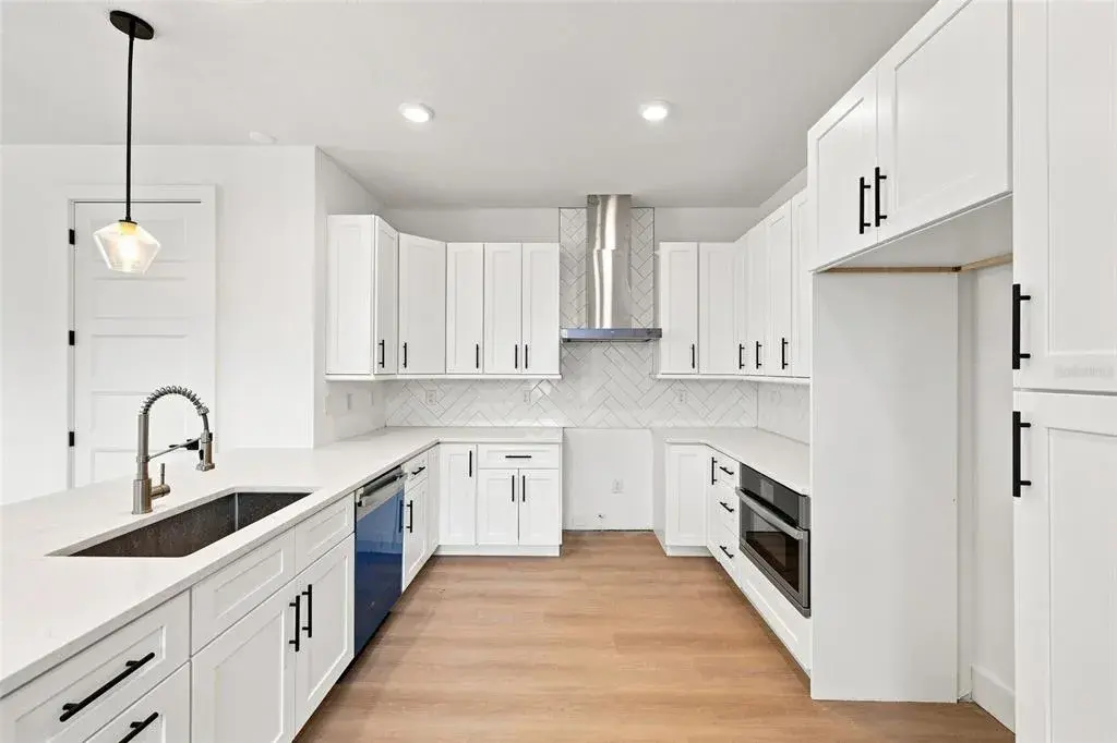 Property for sale at 2508 W GRAY STREET UNIT 1, TAMPA, FL, 33609
