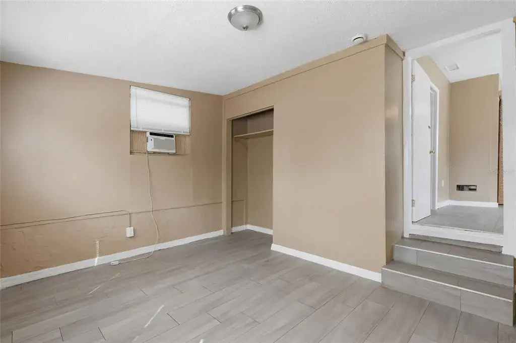 Property for sale at 920 E ANNIE STREET, TAMPA, FL, 33612