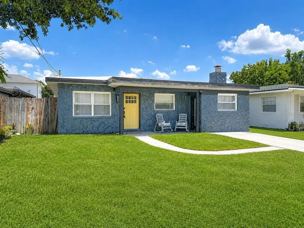 Property for sale at 3313 W KATHLEEN STREET, TAMPA, FL, 33607