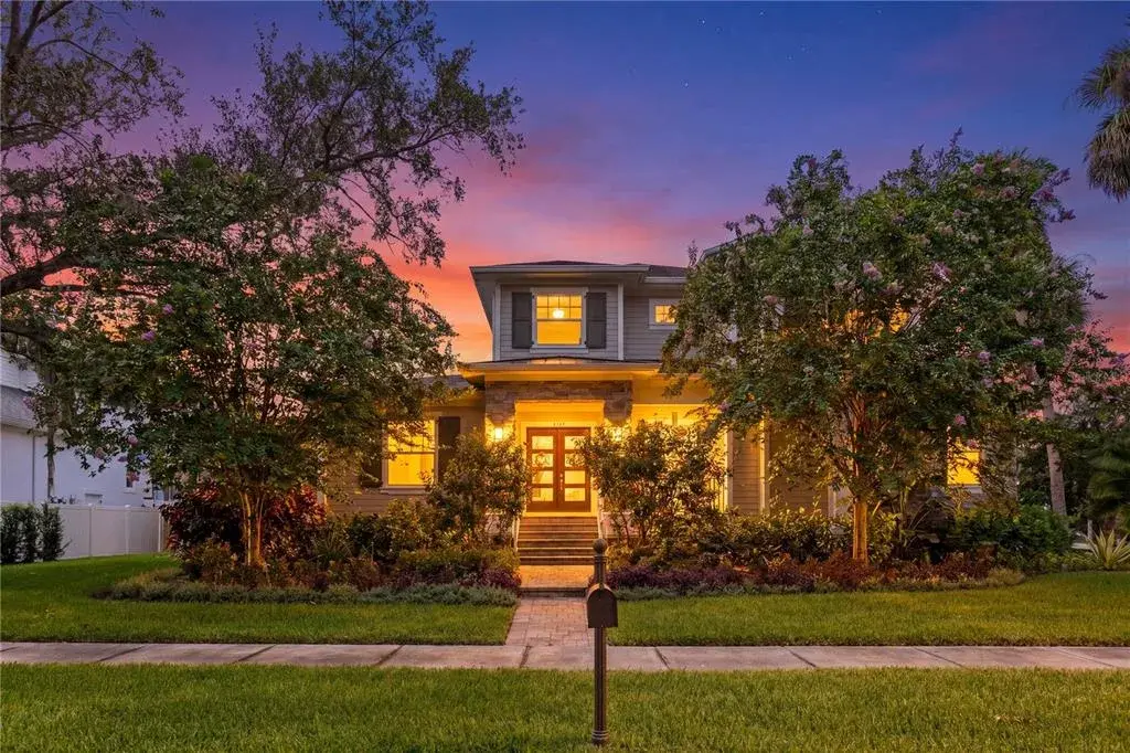 Property for sale at 5016 W EVELYN DRIVE, TAMPA, FL, 33609