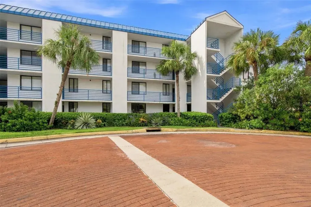 Property for sale at 2424 W TAMPA BAY BOULEVARD UNIT L404, TAMPA, FL, 33607