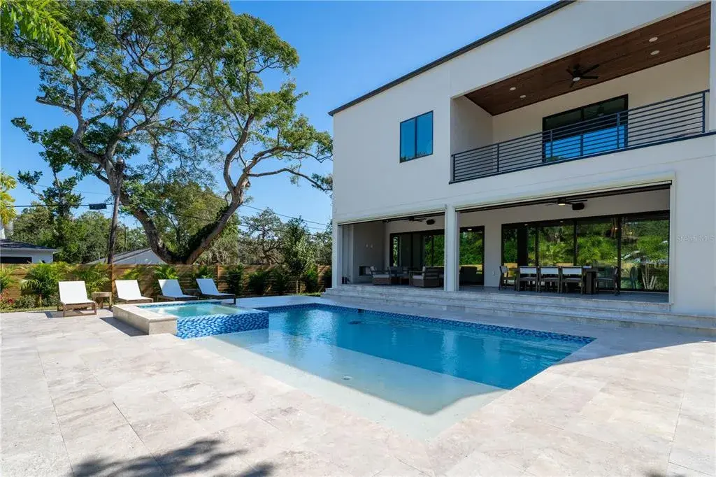 Property for sale at 2519 N RIVERSIDE DR, TAMPA, FL, 33602