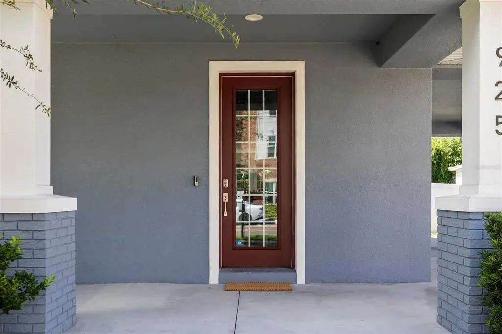 Property for sale at 925 E SLIGH AVENUE, TAMPA, FL, 33604