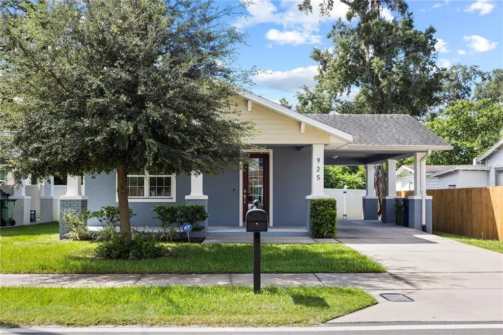 Property for sale at 925 E SLIGH AVENUE, TAMPA, FL, 33604