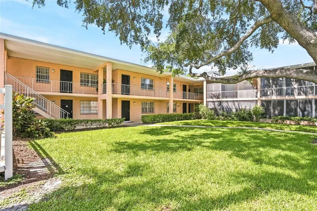 Property for sale at 4702 MICHAEL COURT UNIT 142, TAMPA, FL, 33614