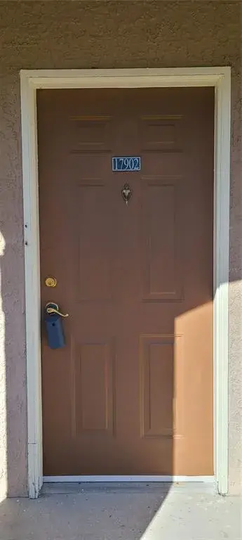 Property for sale at 17902 VILLA CREEK DRIVE UNIT 17902, TAMPA, FL, 33647