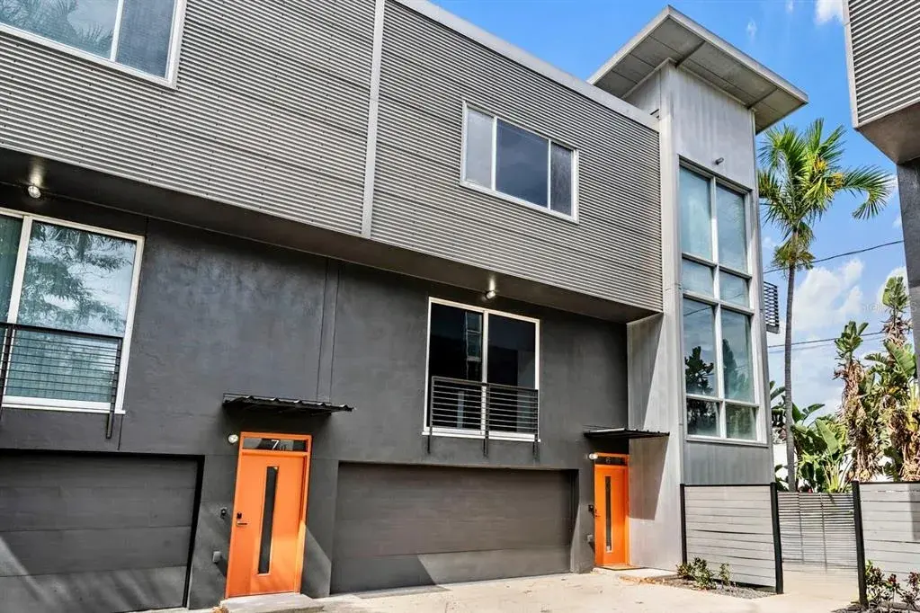 Property for sale at 3107 W DE LEON STREET UNIT 6, TAMPA, FL, 33609