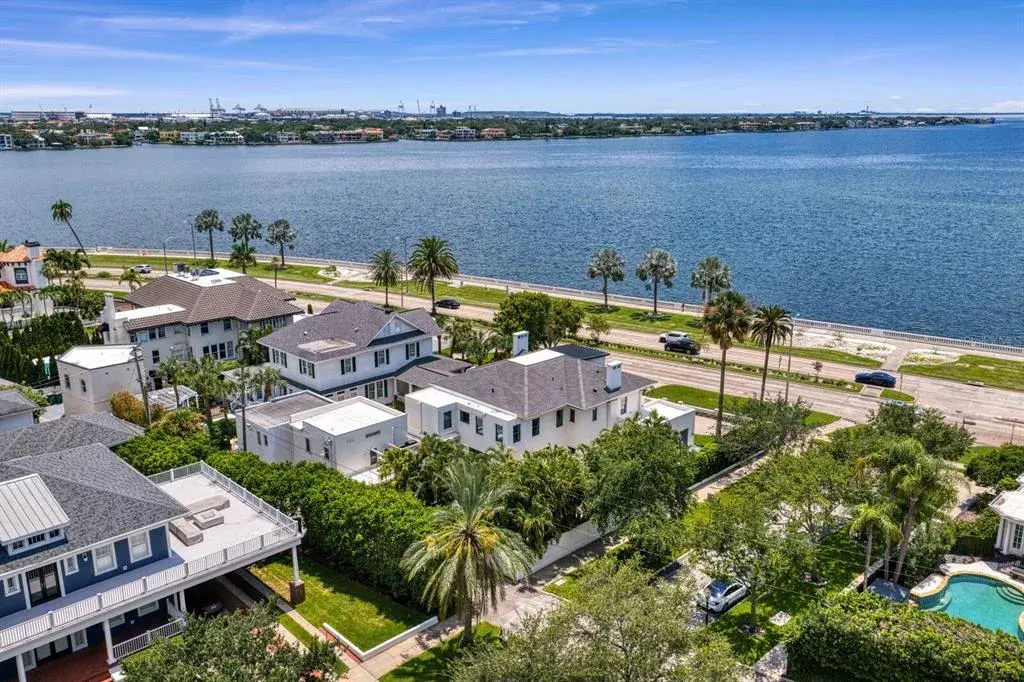 Property for sale at 907 BAYSHORE BOULEVARD, TAMPA, FL, 33606