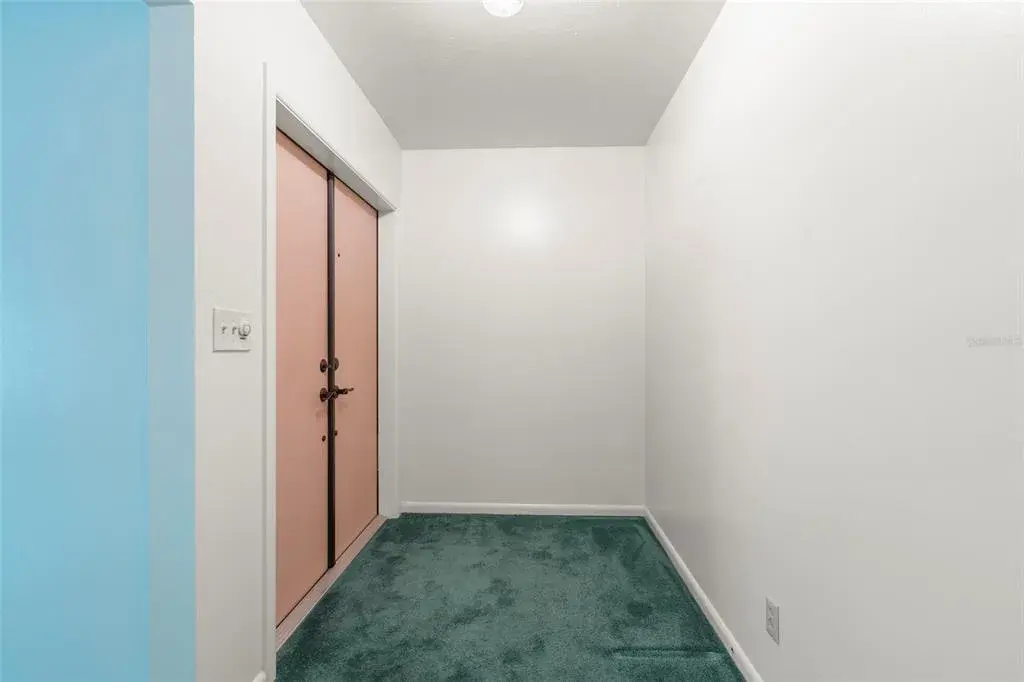 Property for sale at 2616 S TORONTO AVENUE, TAMPA, FL, 33629