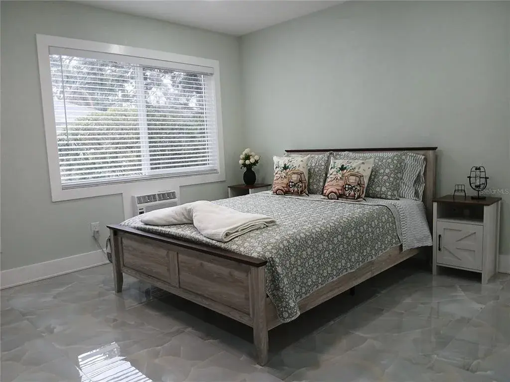 Property for sale at 4129 DOLPHIN DRIVE UNIT 1, TAMPA, FL, 33617