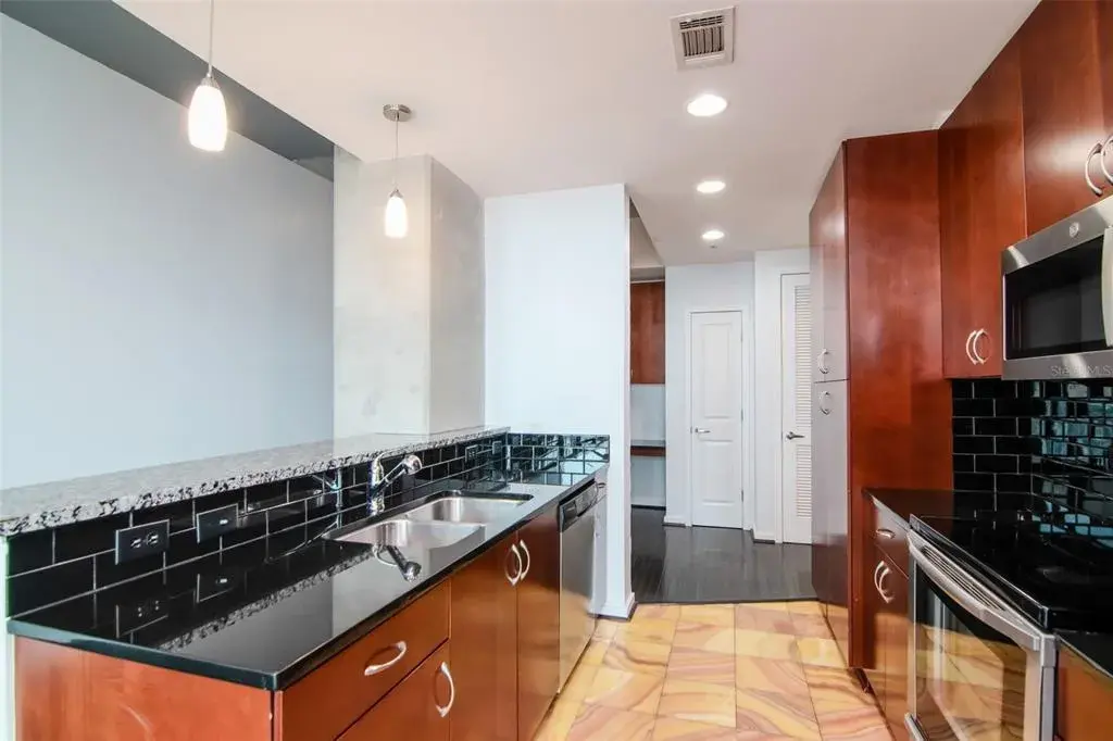 Property for sale at 777 N ASHLEY DRIVE UNIT 2608, TAMPA, FL, 33602