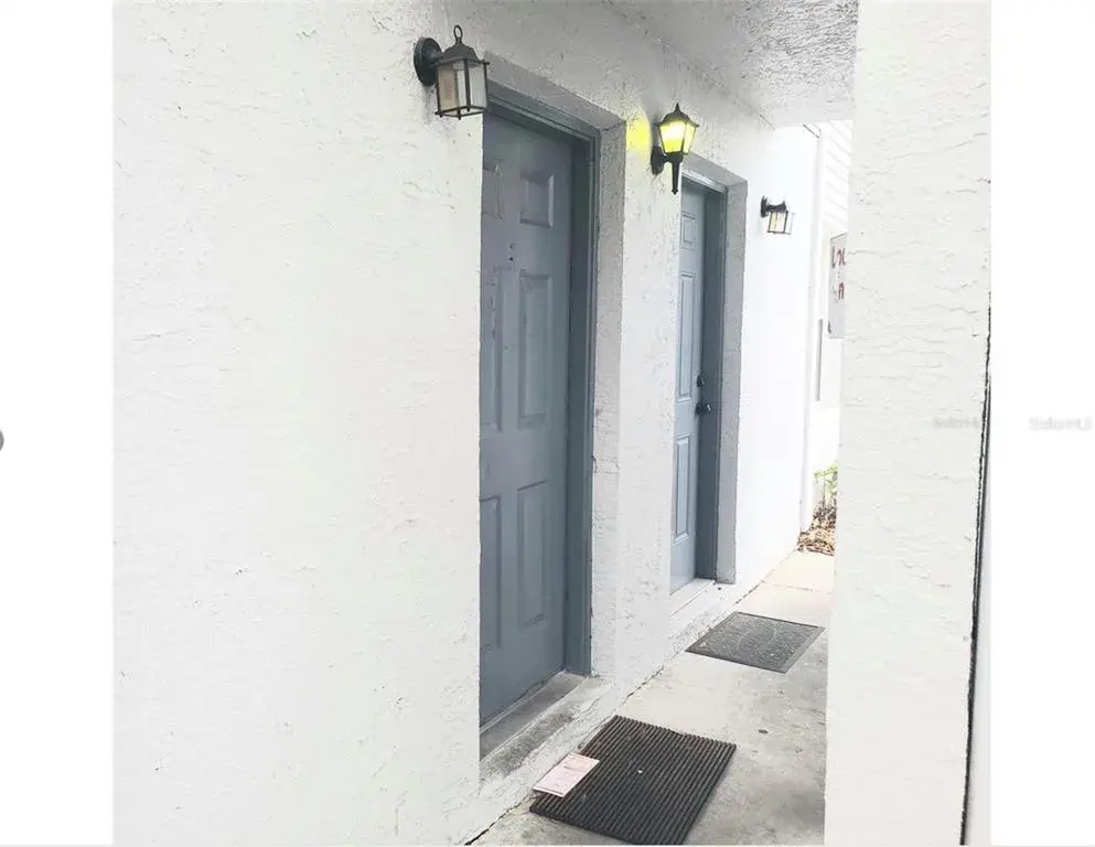 Property for sale at 7100 WATERSIDE DRIVE, TAMPA, FL, 33617