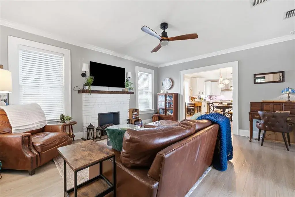 Property for sale at 906 E PATTERSON STREET, TAMPA, FL, 33604