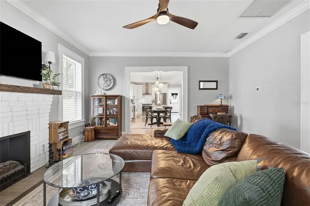 Property for sale at 906 E PATTERSON STREET, TAMPA, FL, 33604