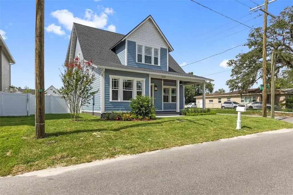 Property for sale at 1224 E CHELSEA STREET, TAMPA, FL, 33603