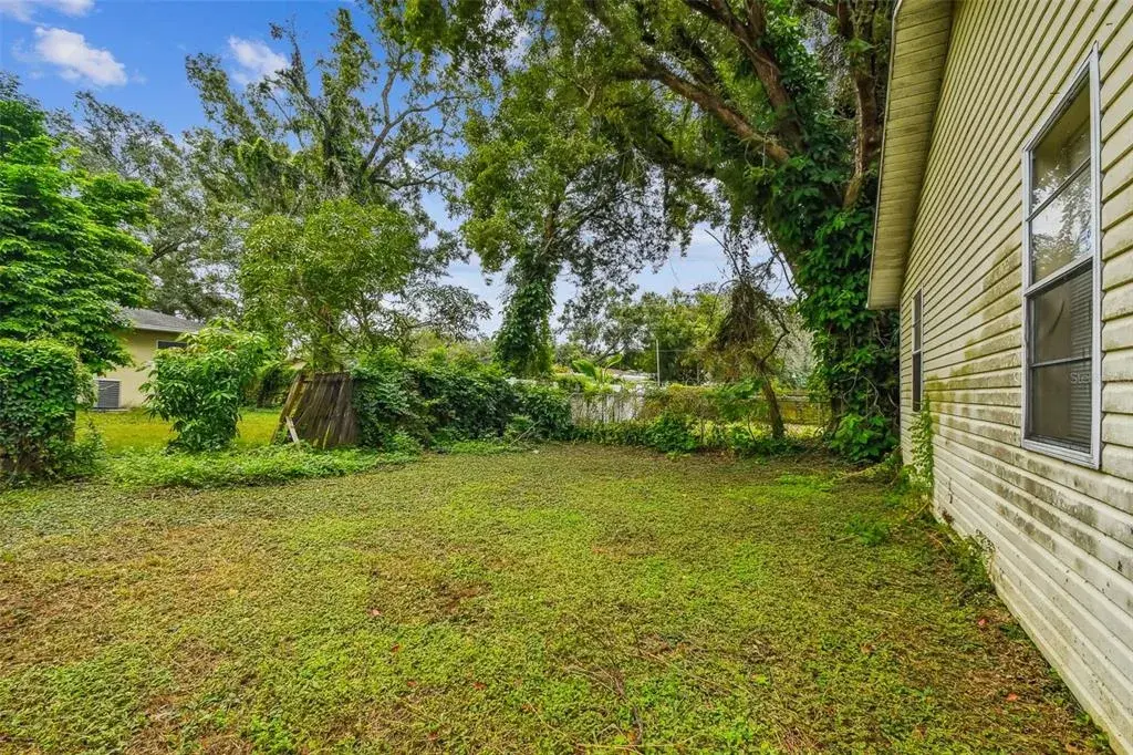 Property for sale at 8205 N SEMMES STREET, TAMPA, FL, 33604