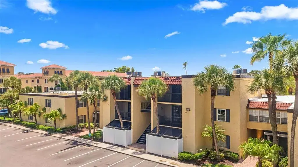 Property for sale at 5306 SANTA ROSA COURT UNIT 143, TAMPA, FL, 33609
