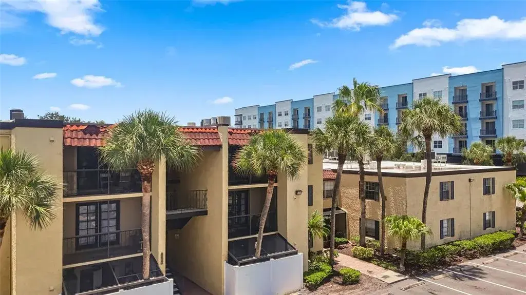 Property for sale at 5306 SANTA ROSA COURT UNIT 143, TAMPA, FL, 33609