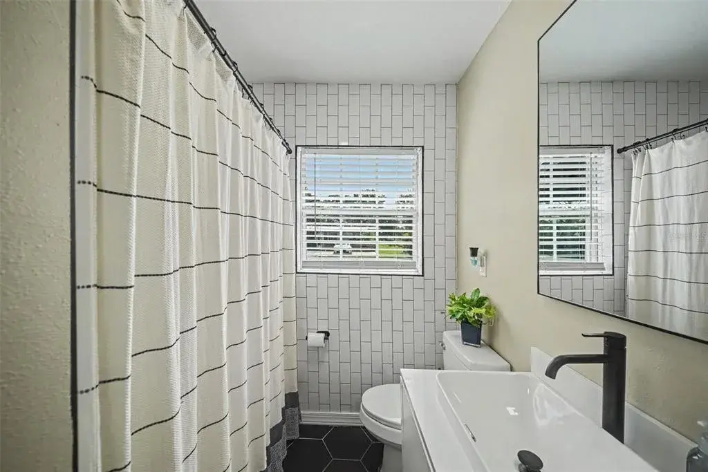 Property for sale at 4636 W BAY COURT AVENUE, TAMPA, FL, 33611
