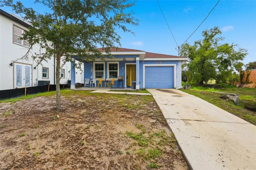 Property for sale at 2215 E COLUMBUS DRIVE, TAMPA, FL, 33605