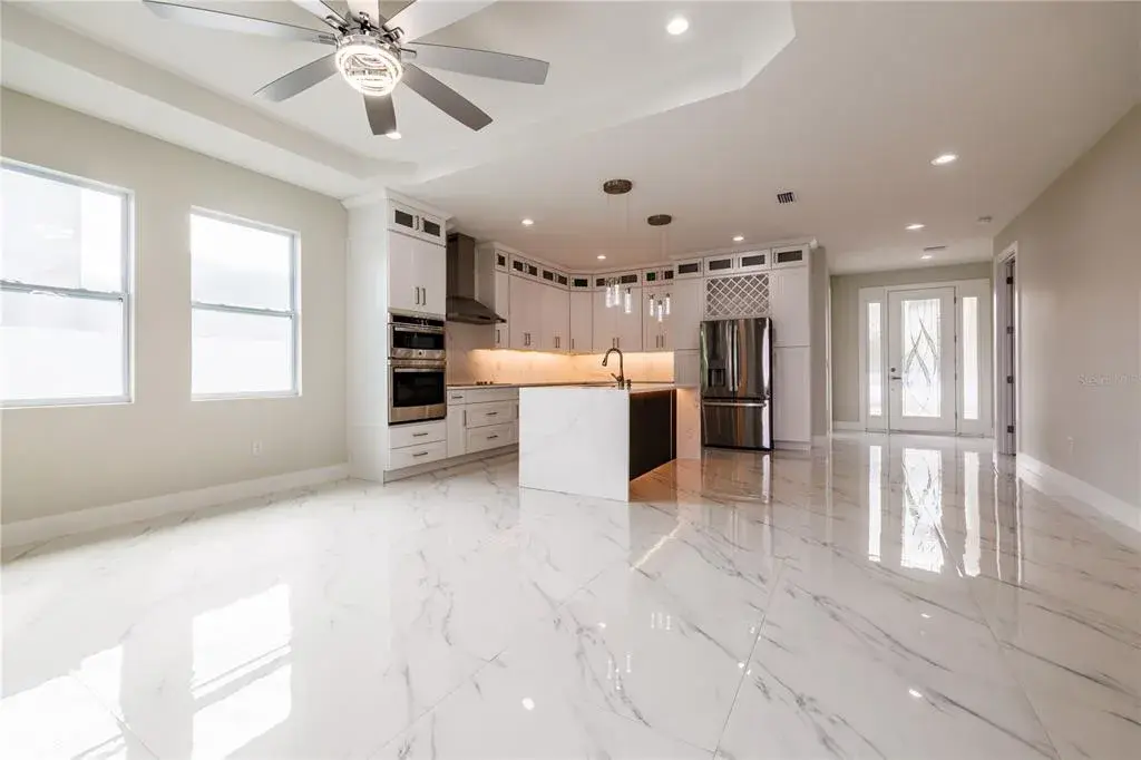 Property for sale at 3803 W PALMETTO STREET, TAMPA, FL, 33607