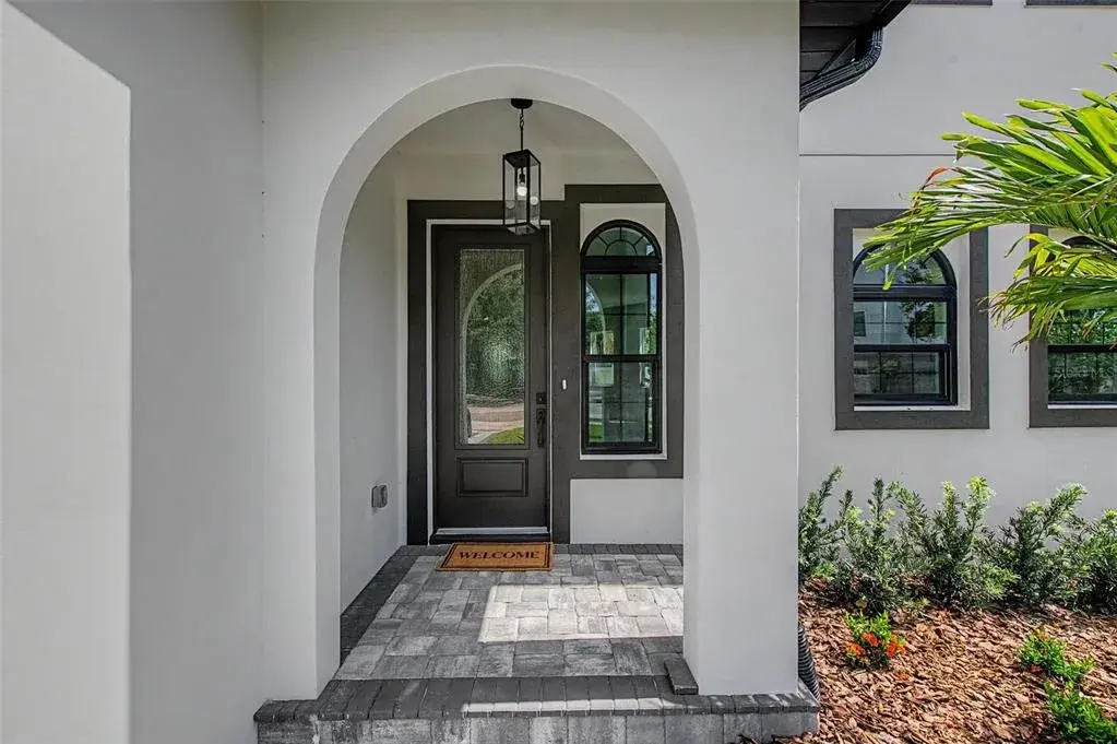 Front Entryway