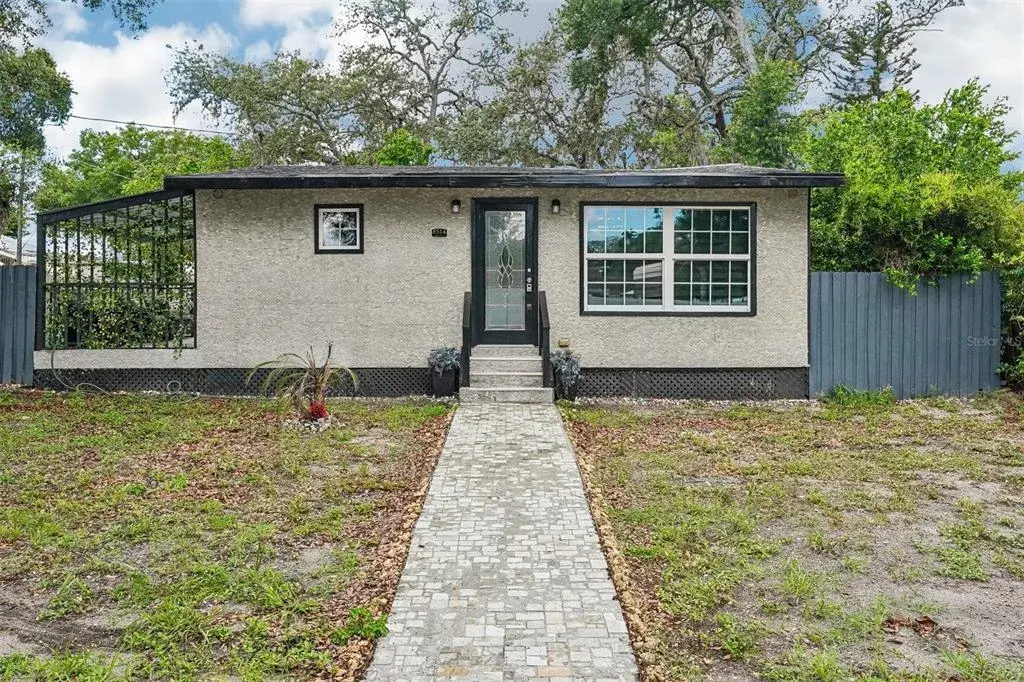 Property for sale at 8514 N BRANCH AVENUE, TAMPA, FL, 33604