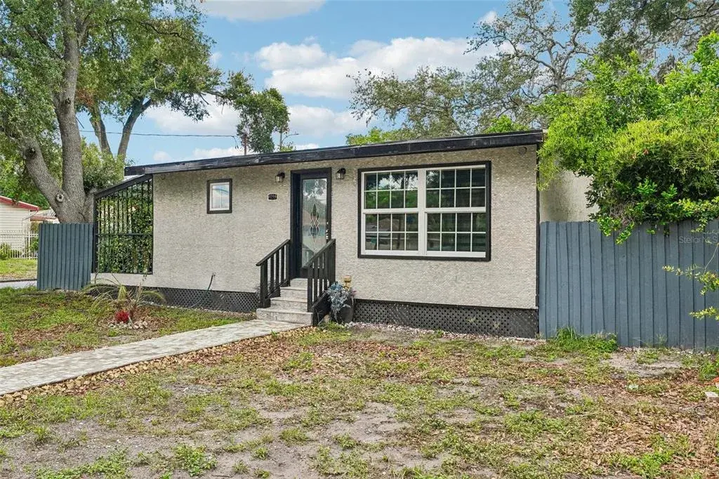 Property for sale at 8514 N BRANCH AVENUE, TAMPA, FL, 33604