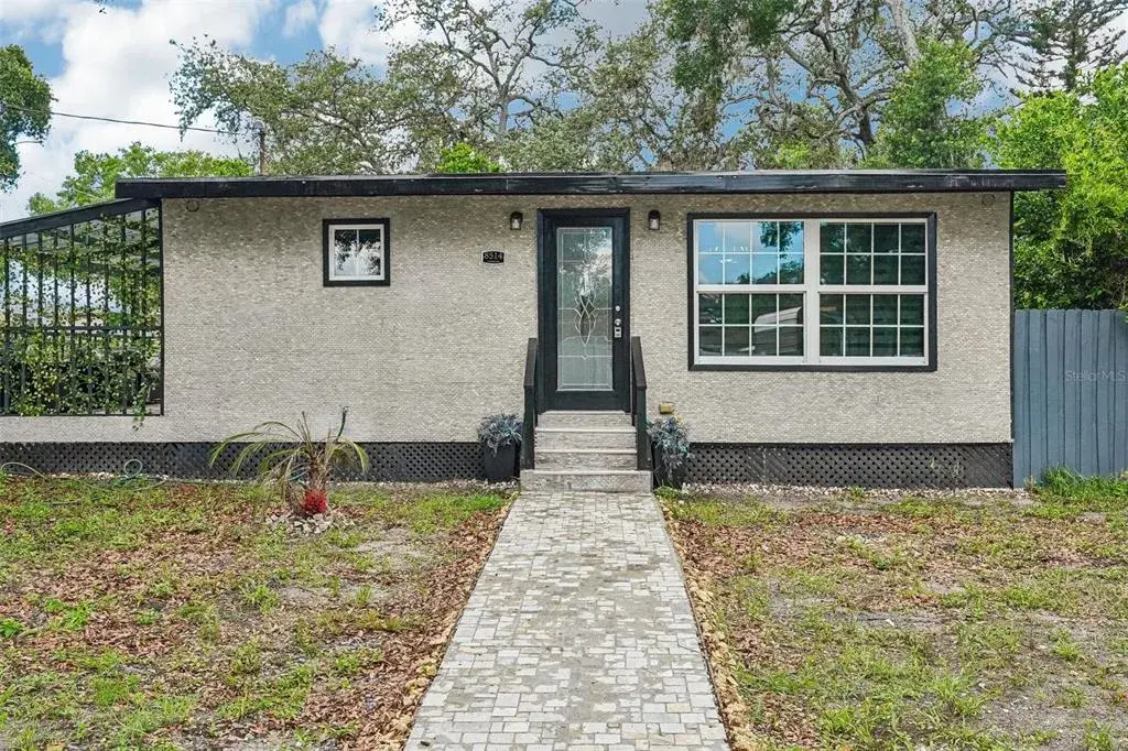 Property for sale at 8514 N BRANCH AVENUE, TAMPA, FL, 33604