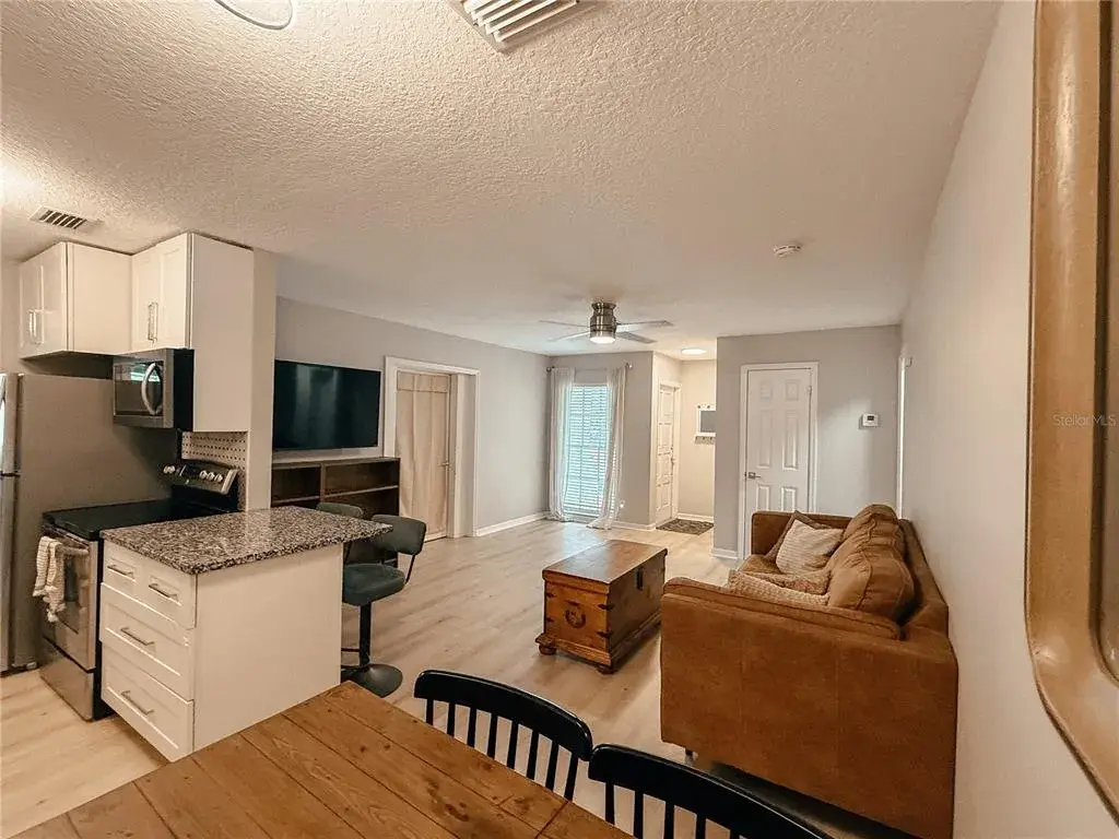 Property for sale at 7413 LAKESHORE DRIVE, TAMPA, FL, 33604