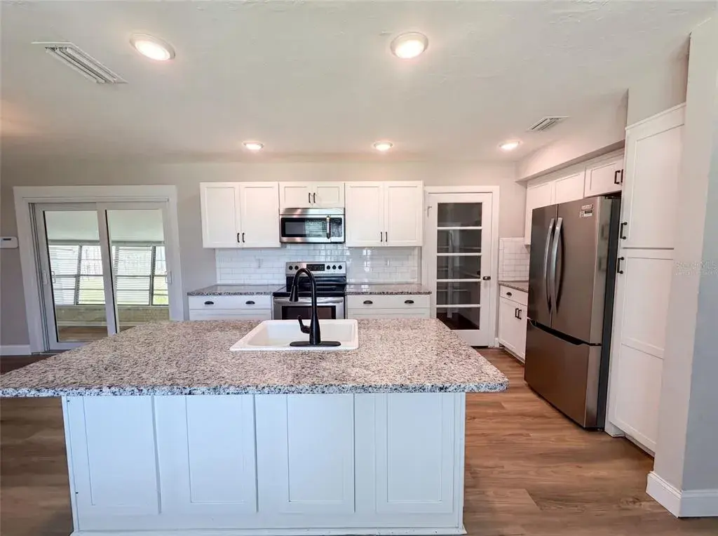 Property for sale at 1521 W RIVER SHORE WAY, TAMPA, FL, 33603