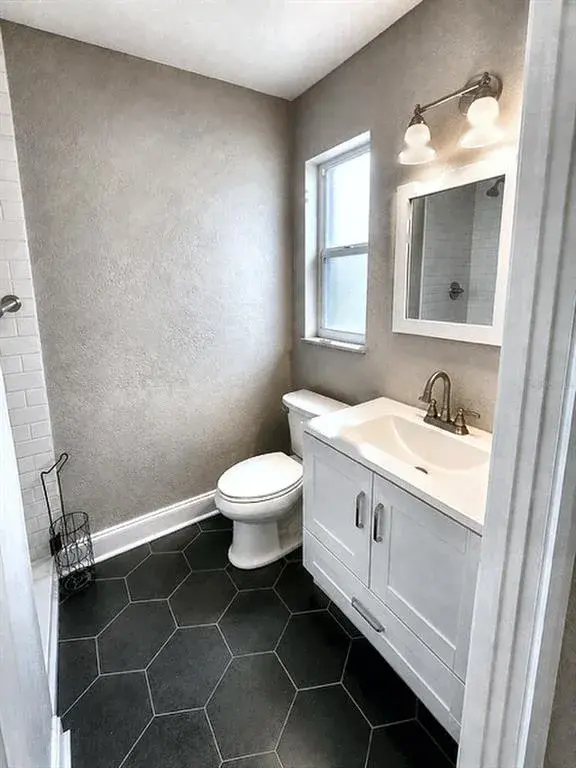 Property for sale at 4307 W MAIN STREET, TAMPA, FL, 33607